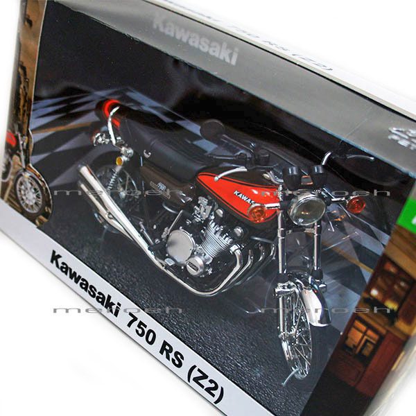ماکت موتورسیکلت Automaxx مدل Kawasaki 750 RS Z2