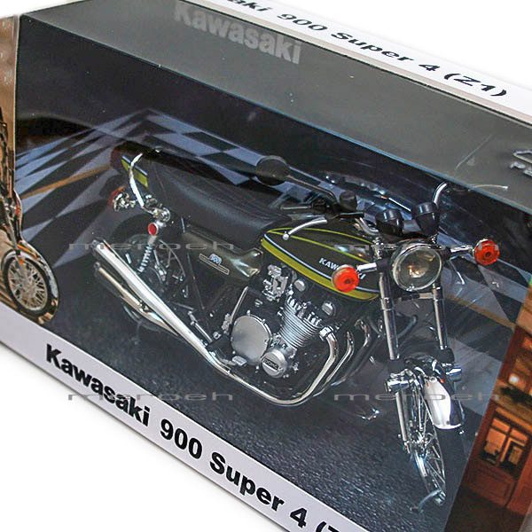 ماکت موتورسیکلت Automaxx مدل Kawasaki 900 Super 4 Z1