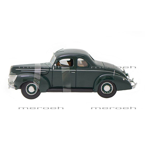 ماکت ماشین Maisto مدل Ford Deluxe