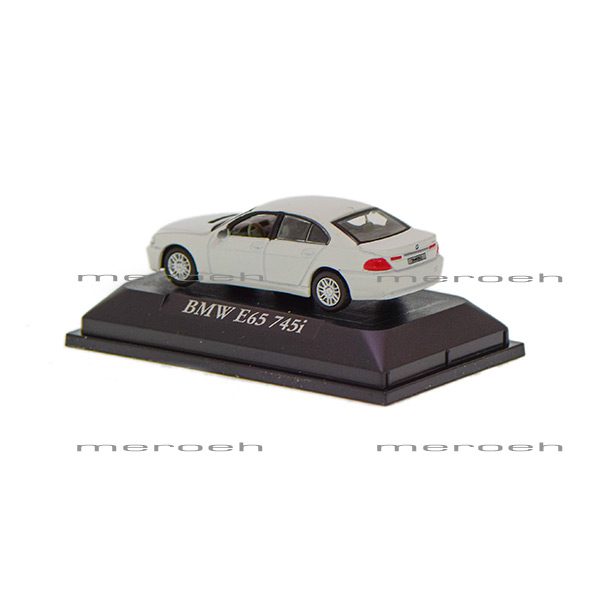 ماکت ماشین Road Signature مدل BMW E65 754i